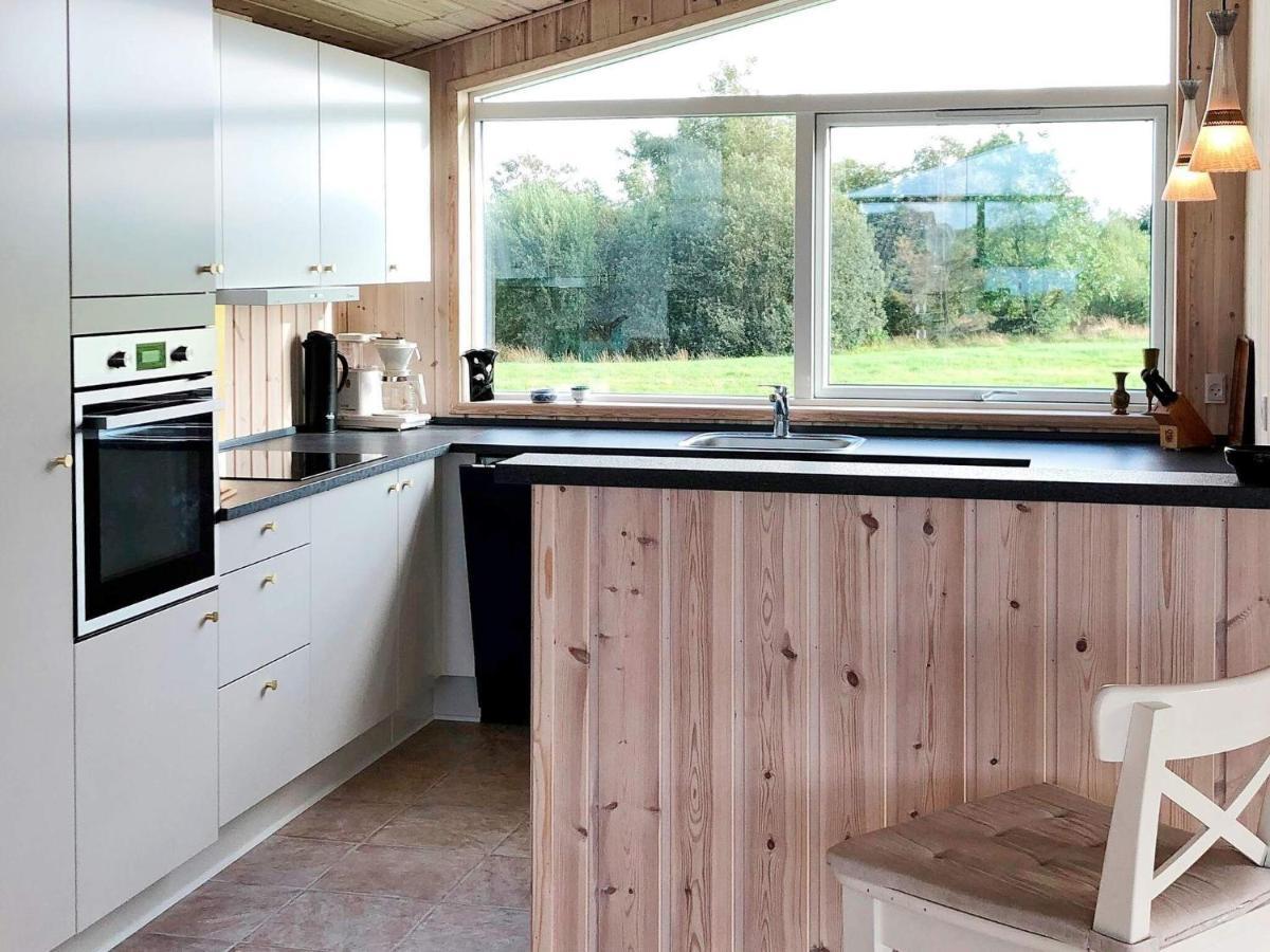 10 Person Holiday Home In Ansager Экстерьер фото